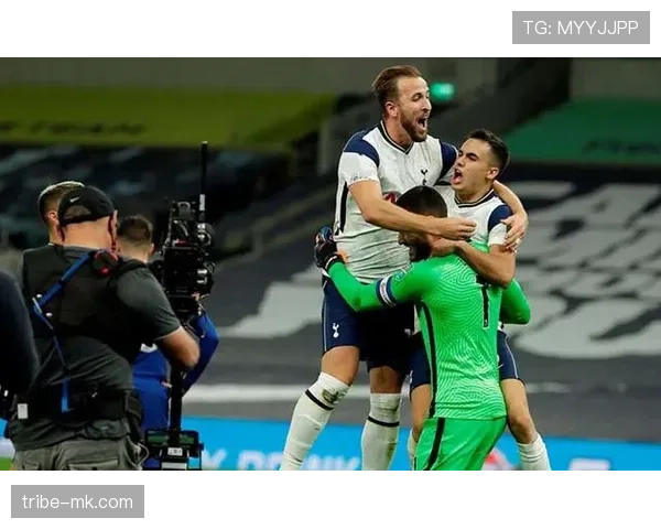 梅赫伦边路快马闪耀赛场，状态回暖助球队抢夺关键积分