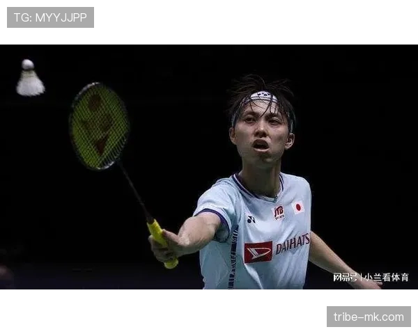 李诗沣随手一张私服图，直接把运动员工资这事拉回讨论区