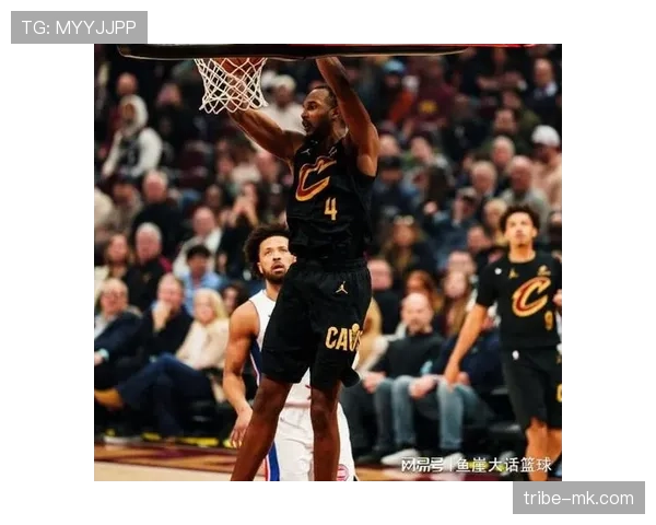 埃文·莫布里内线防守改进显著，关键时刻护筐效率提升